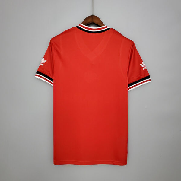 MAN.UNITED 1985 - HOME - Image 2