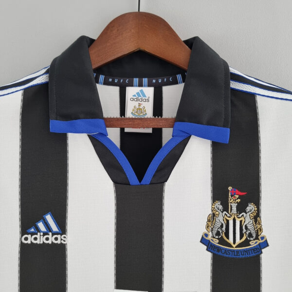 NEWCASTLE 2000/01- HOME - Image 3