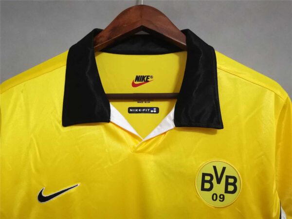 BOR. DORTMUND 1998/99 - HOME - Image 3