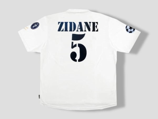 ZIDANE REAL MADRID 2002/03 - HOME