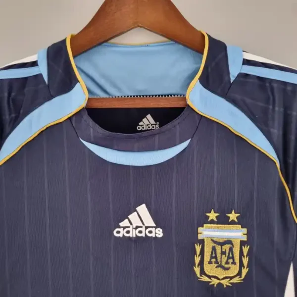 RIQUELME ARGENTINA 2006 - AWAY - Image 3