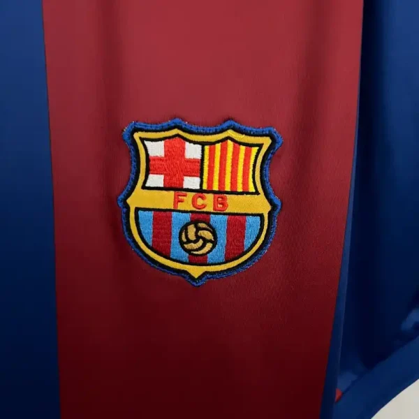 BARCELONA 1980/82 - HOME - Image 4