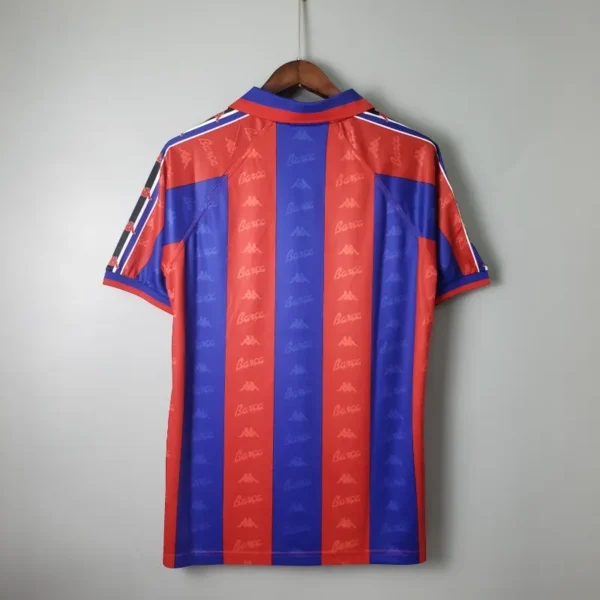 BARCELONA 1996/97 - HOME - Image 2