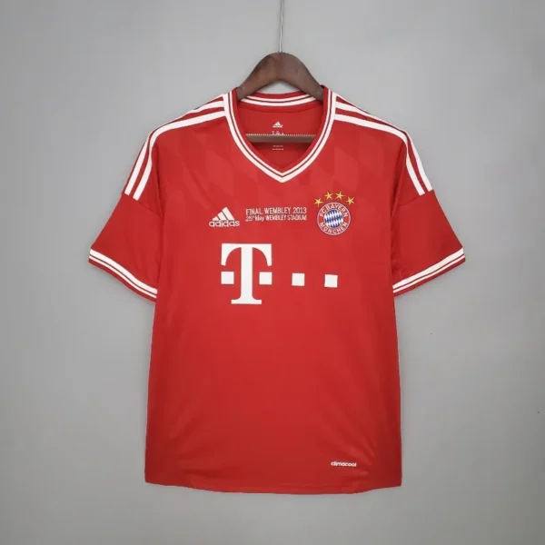 BAYERN MUNICH 2013/14 - HOME