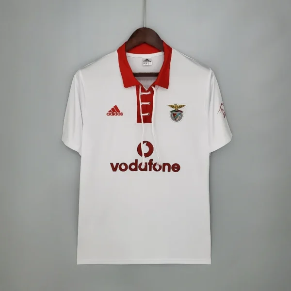 BENFICA 2004/04 AWAY
