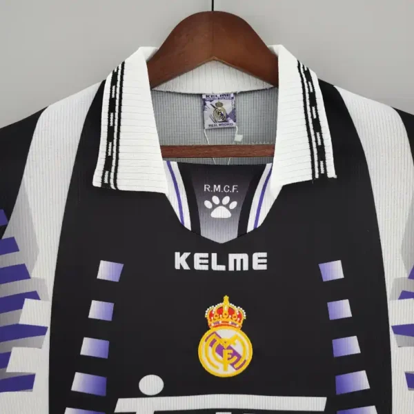 REAL MADRID 1997/98 - THIRD - Image 3