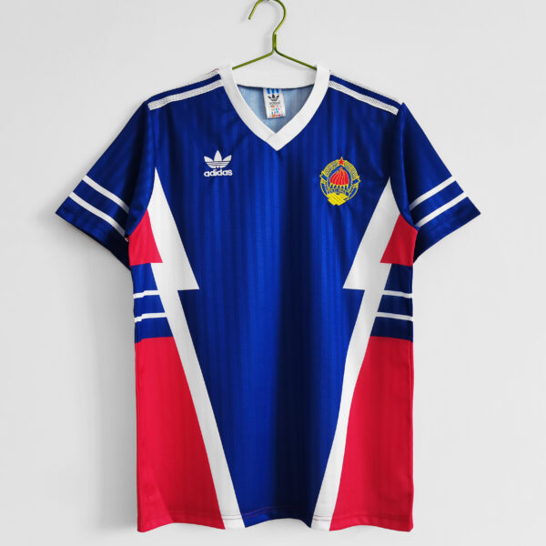 YUGOSLAVIA 1990 - HOME