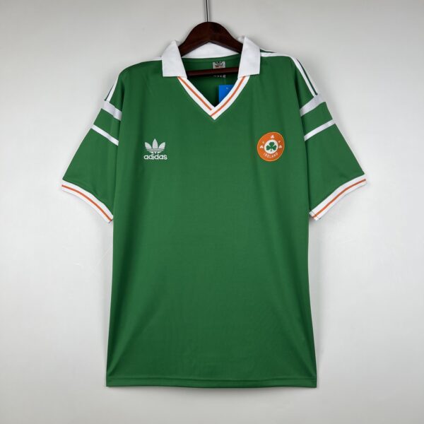 IRELAND 1990 - HOME