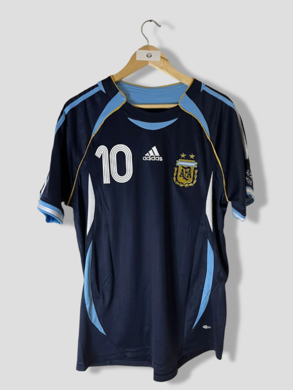 RIQUELME ARGENTINA 2006 - AWAY - Image 2